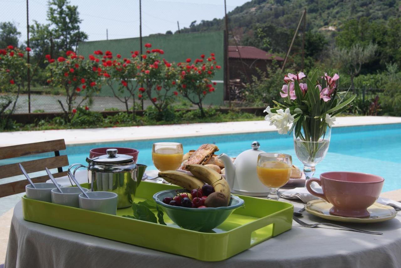 Bed and Breakfast Le Bourguet Solliès-Pont Exterior foto